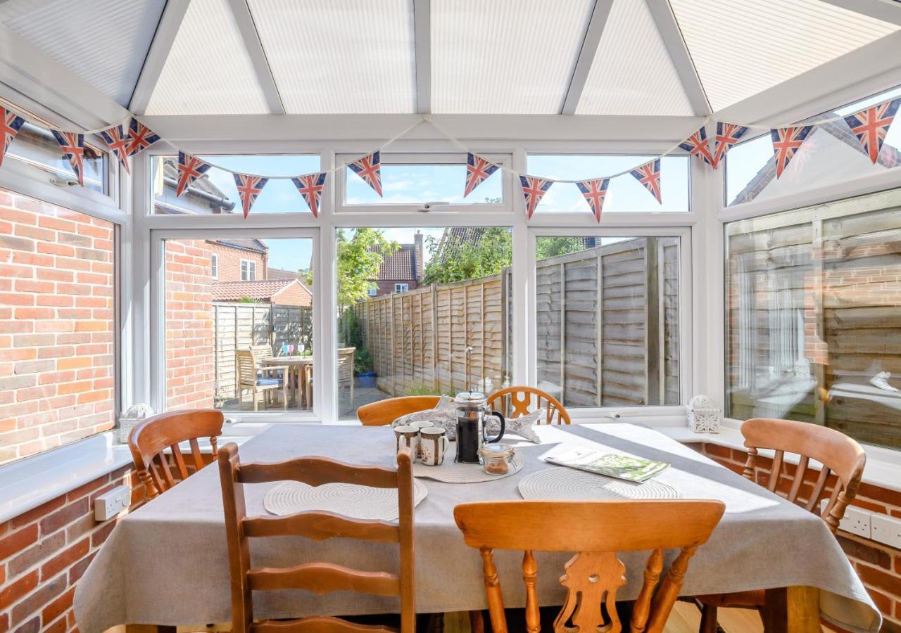2 Oaklands Cottage Holt  Bagian luar foto